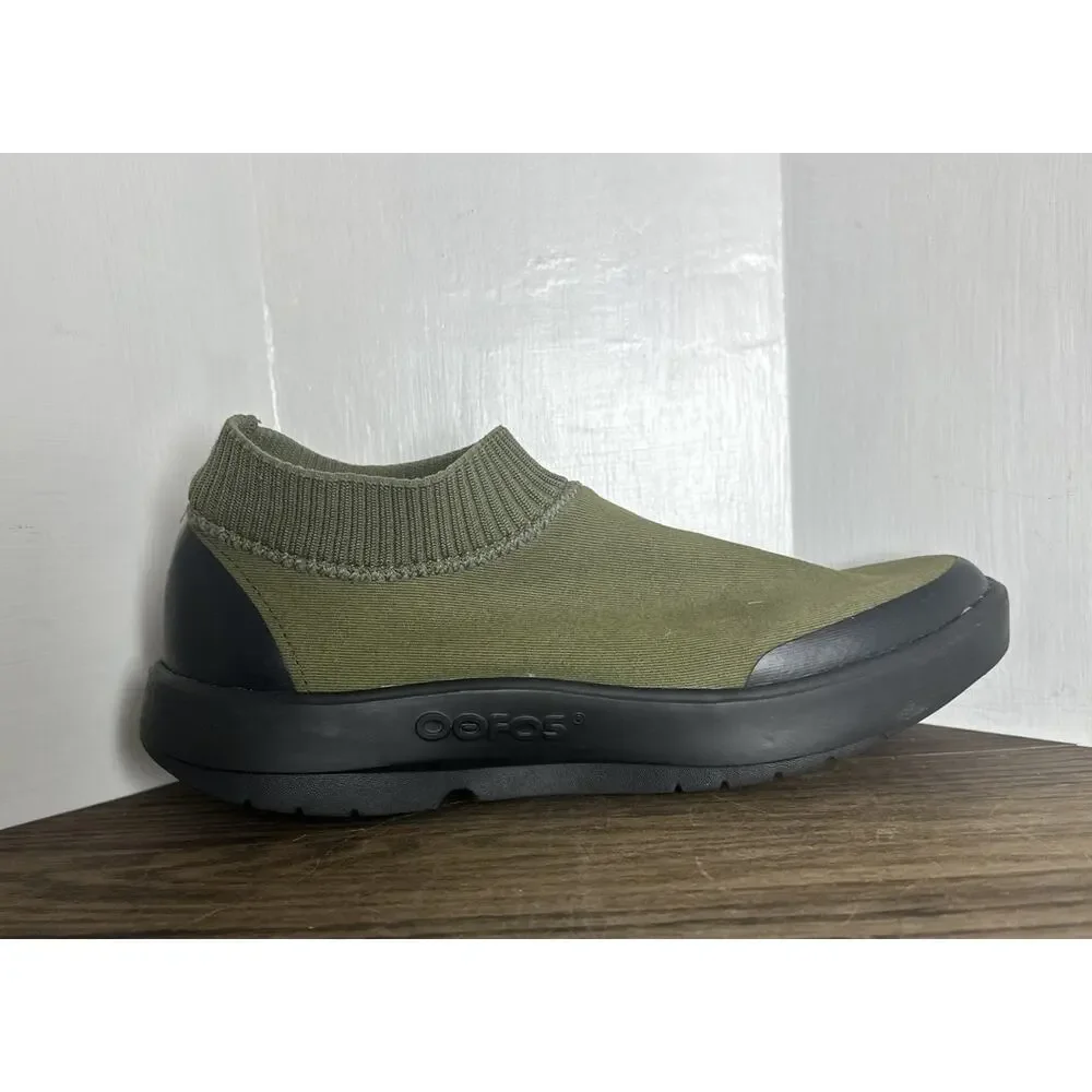 OOFOS OOmg eeZee Men’s 8 Recovery Shoes Slip-On olive green Comfort Sneakers